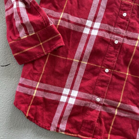 UG Apparel OU Women’s Plaid Flannel Shirt Sz Large red Preppy Iowa State Logo - Picture 7 of 9